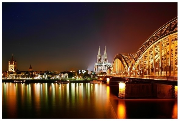 Night landscape of Cologne