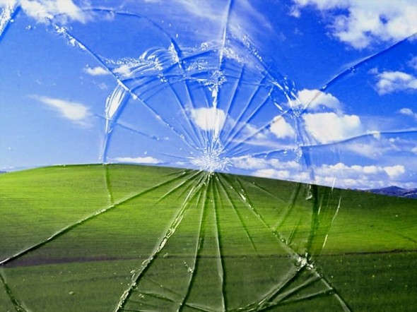 Windows XP Cracked Screen